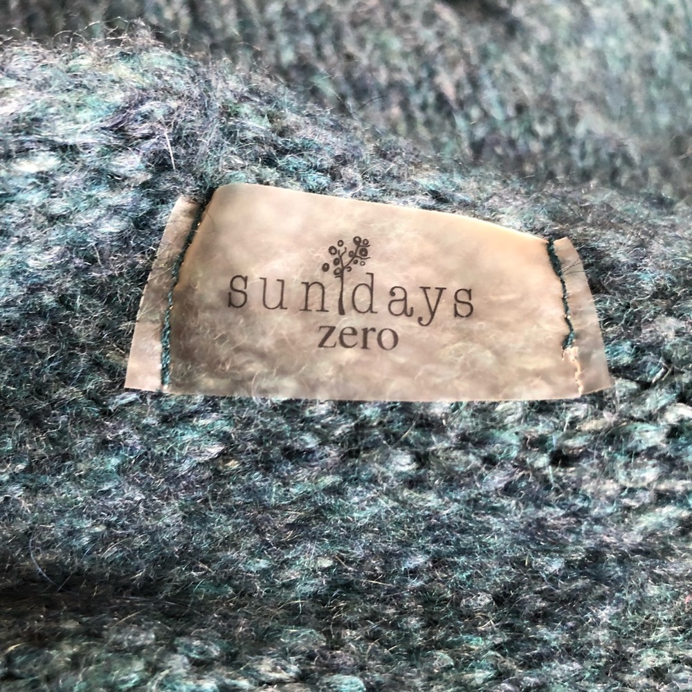 Sundays Merino Wool Mohair Blend Balloon Sleeve Sweater - Picture 4 of 5